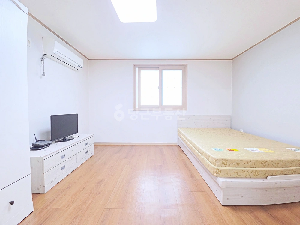 부산광역시 남구 대연동 원룸 사진 1