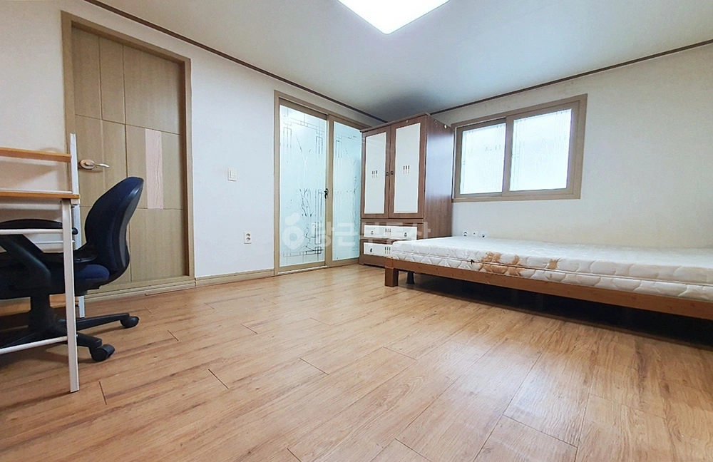 부산광역시 남구 대연동 원룸 사진 1