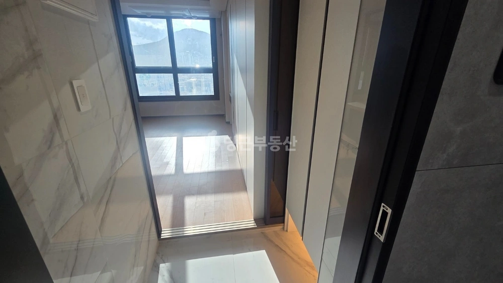 부산광역시 동구 좌천동 오피스텔 사진 1