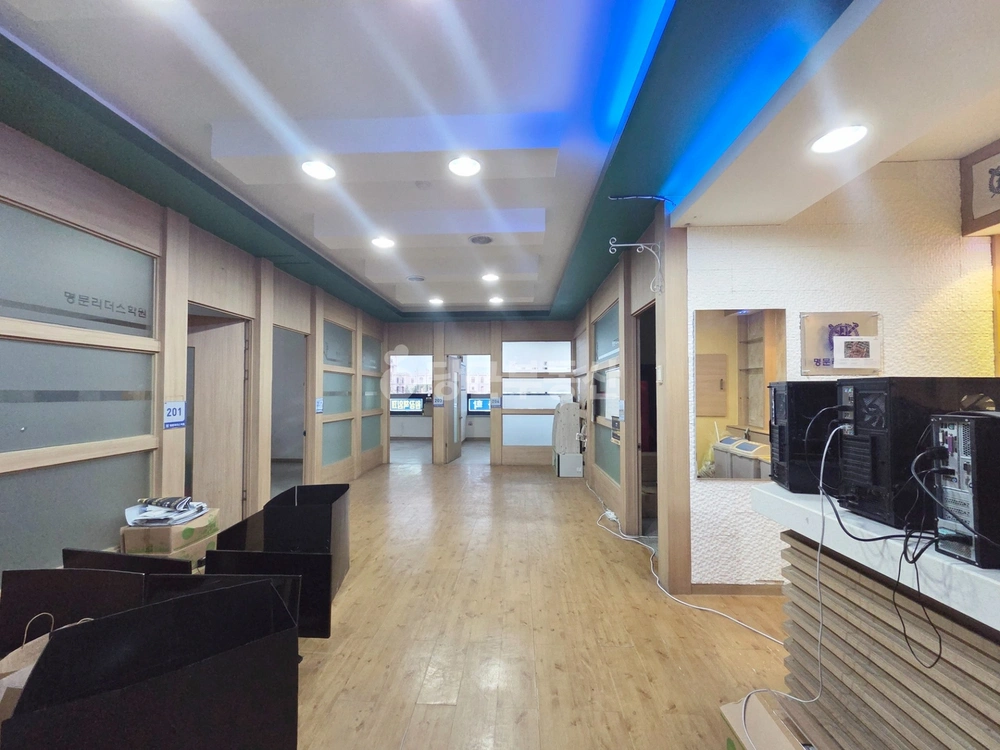 충청남도 천안시 동남구 신방동 상가 사진 1