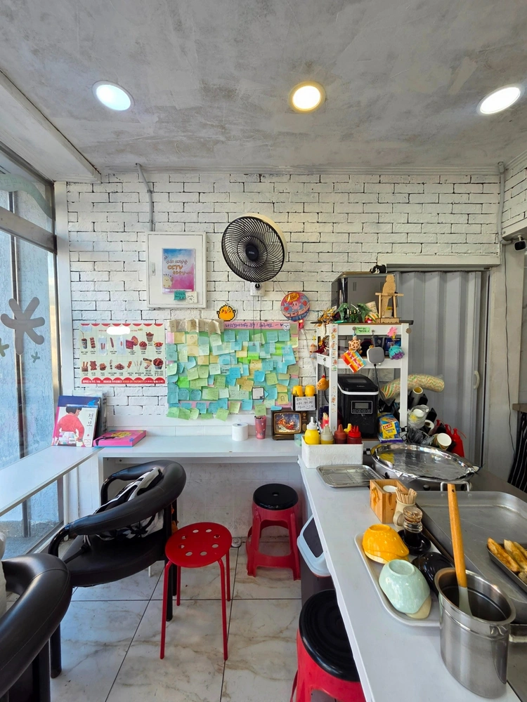 부산광역시 연제구 연산동 상가 사진 1