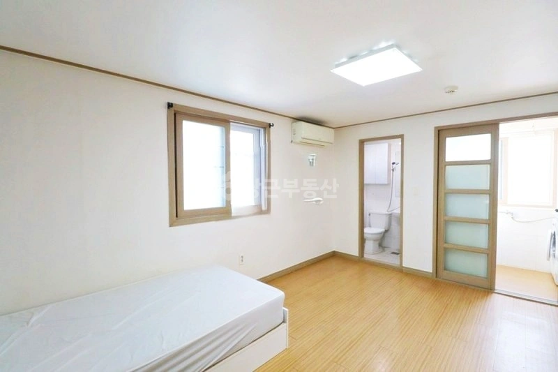 부산광역시 남구 대연동 원룸 사진 1