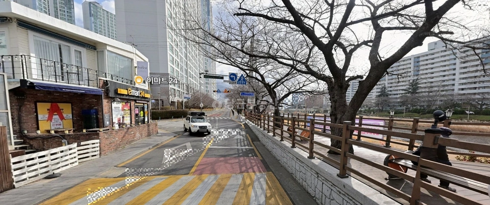 부산광역시 동래구 안락동 상가 사진 1