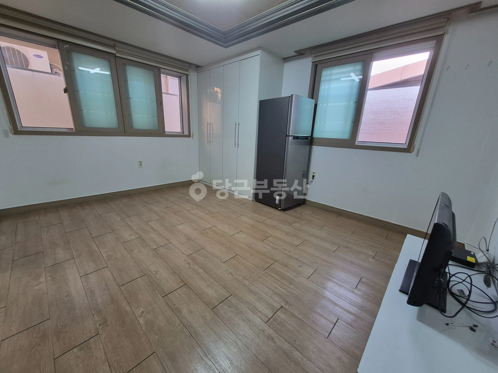 부산광역시 사상구 주례동 원룸 사진 1