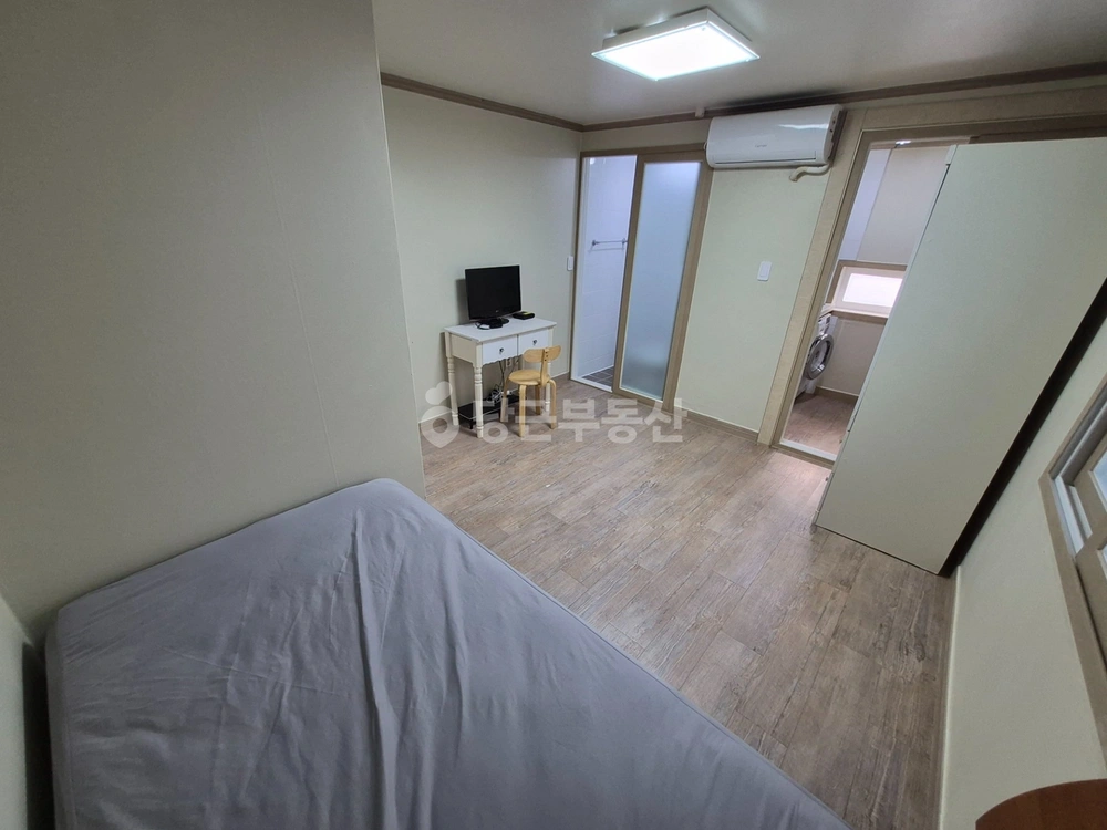 부산광역시 연제구 거제동 원룸 사진 1