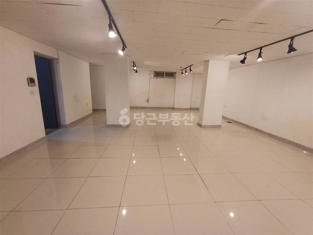 서울특별시 관악구 신림동 상가 사진 1
