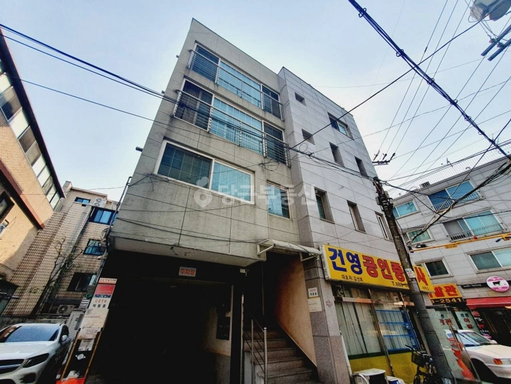 서울특별시 관악구 신림동 상가 사진 1