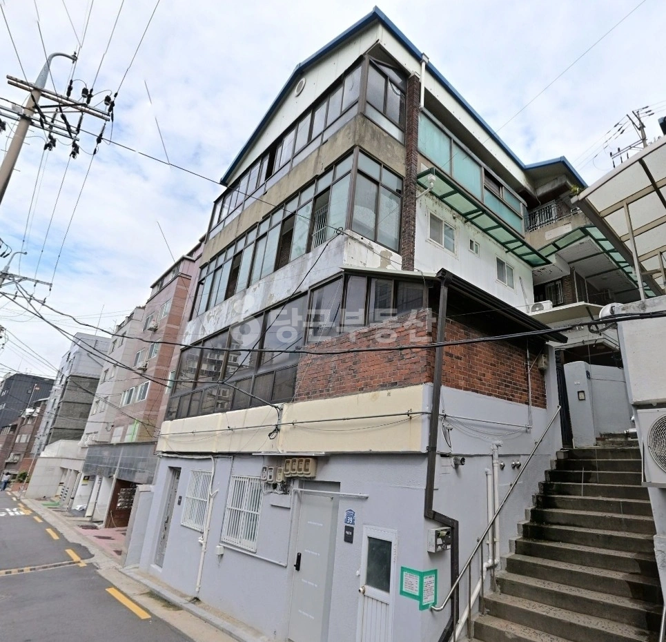 서울특별시 서대문구 창천동 빌라(투룸 이상) 사진 1
