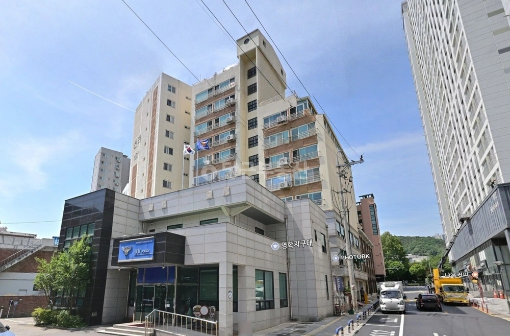 경기도 안양시 만안구 안양동 아파트 사진 1