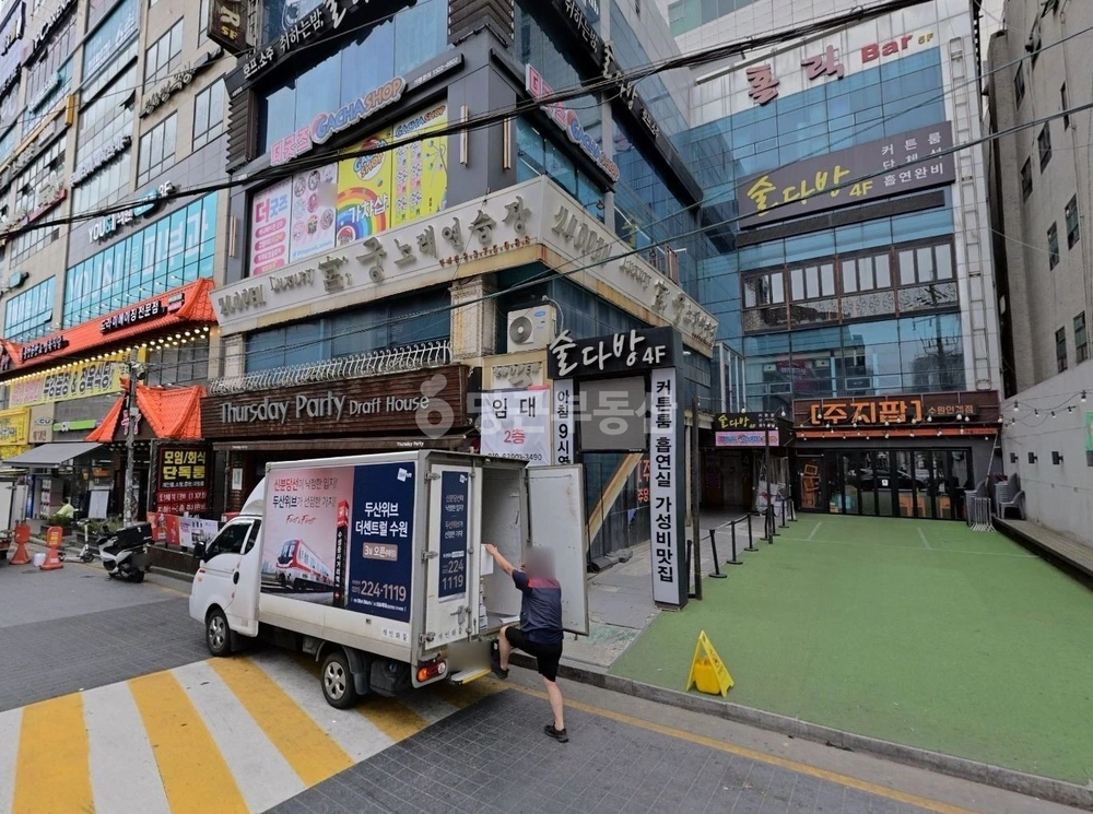 경기도 수원시 팔달구 인계동 상가 사진 1