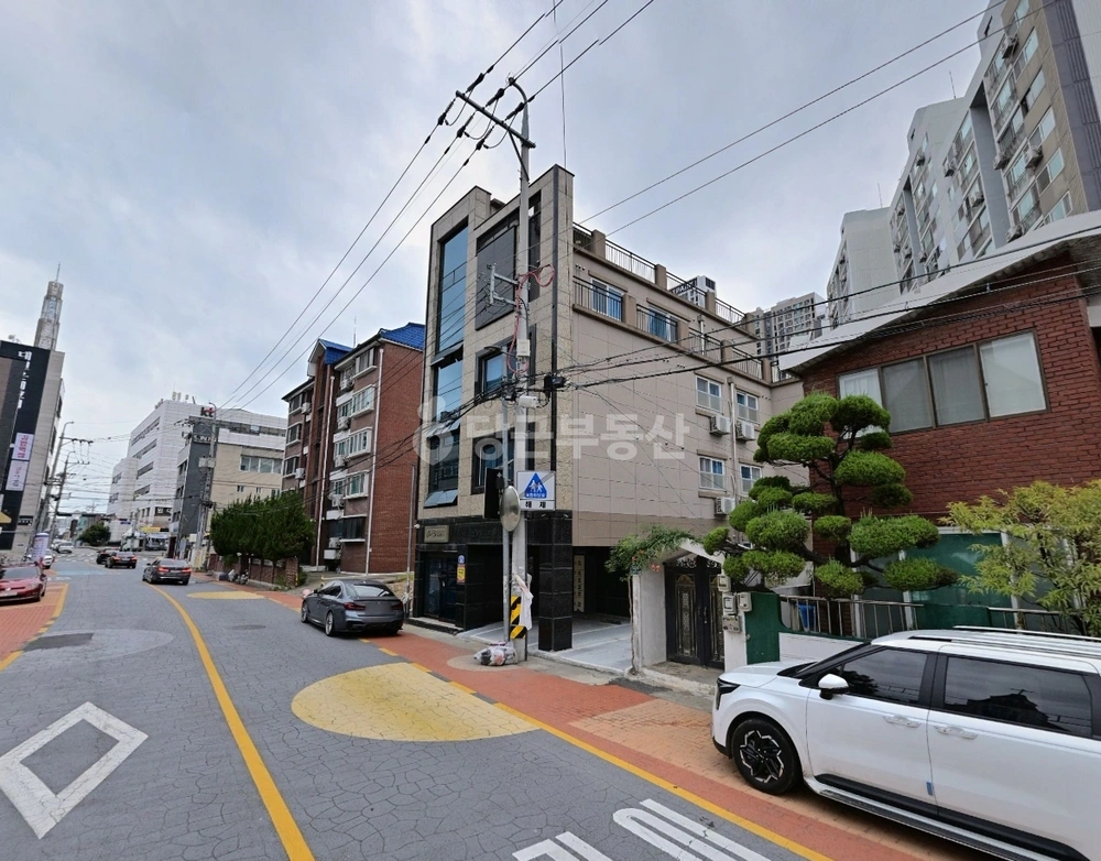 대전광역시 서구 괴정동 건물 사진 1