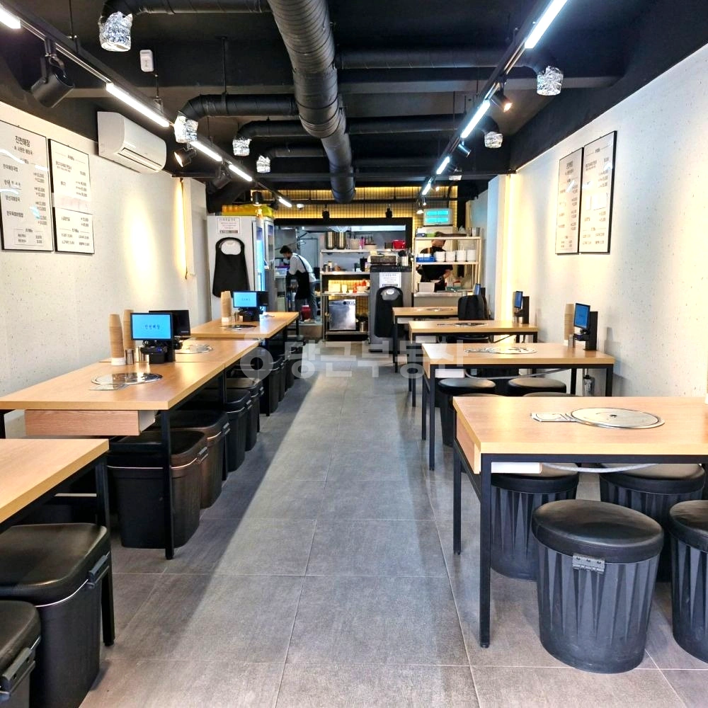 서울특별시 서초구 방배동 상가 사진 1
