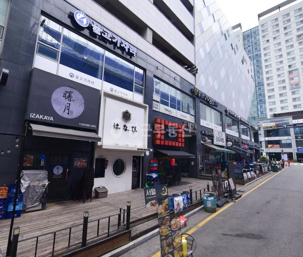 경기도 수원시 영통구 영통동 상가 사진 1