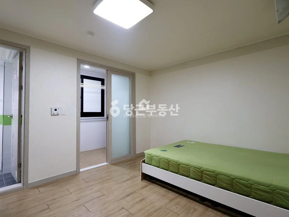 부산광역시 부산진구 초읍동 원룸 사진 1