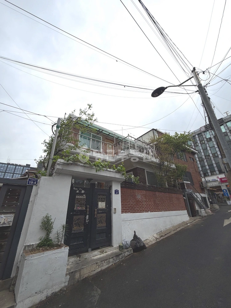 서울특별시 용산구 이태원동 상가 사진 1