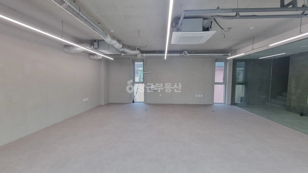 서울특별시 강남구 논현동 상가 사진 1