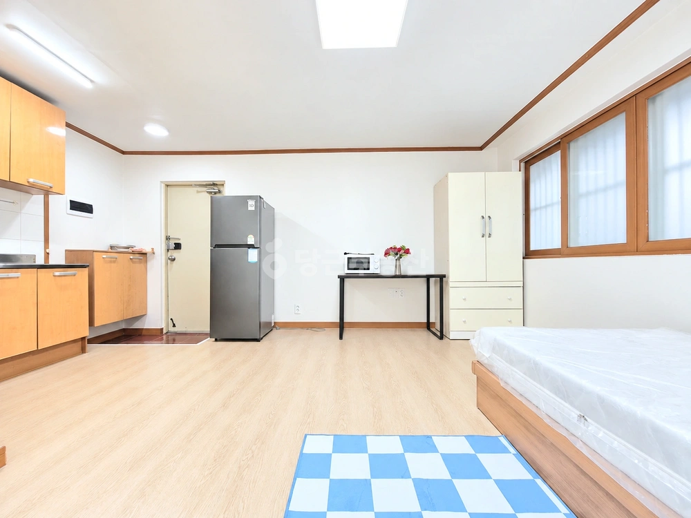 부산광역시 금정구 장전동 원룸 사진 1