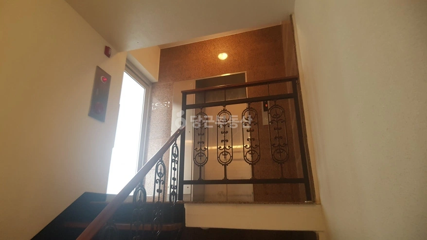 서울특별시 서초구 양재동 상가 사진 1