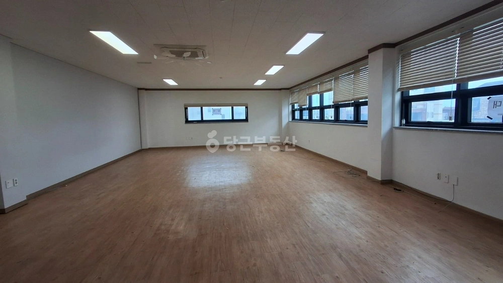 제주특별자치도 제주시 도남동 사무실 사진 1