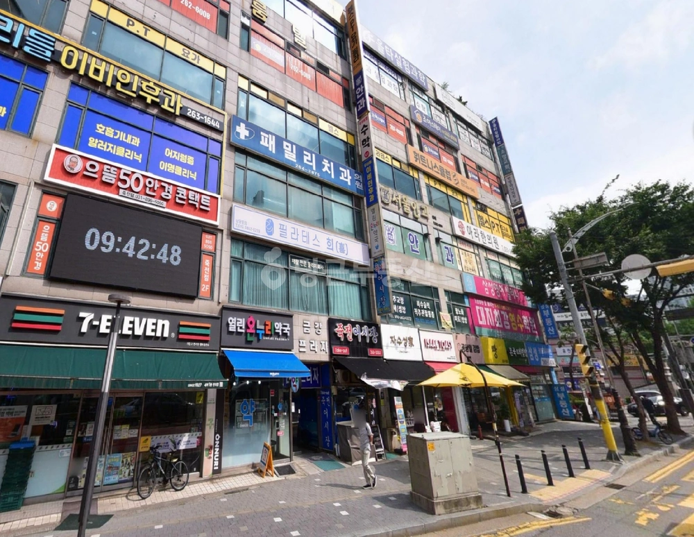 경기도 용인시 수지구 죽전동 상가 사진 1