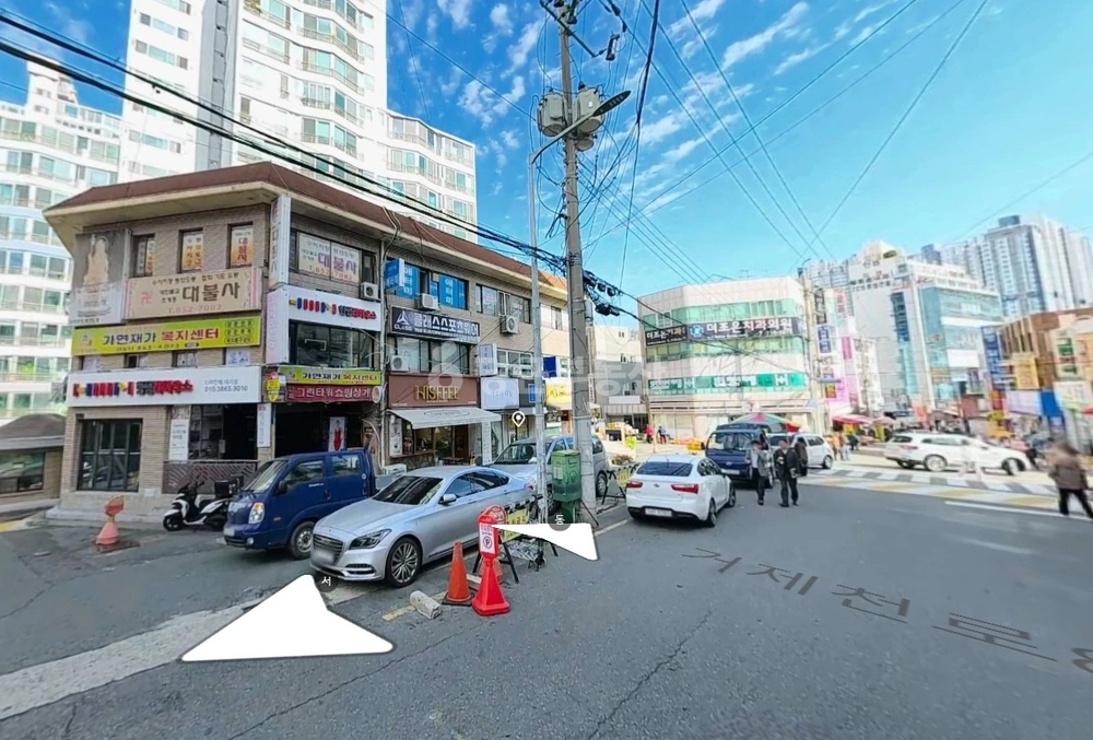 부산광역시 연제구 거제동 아파트 사진 1