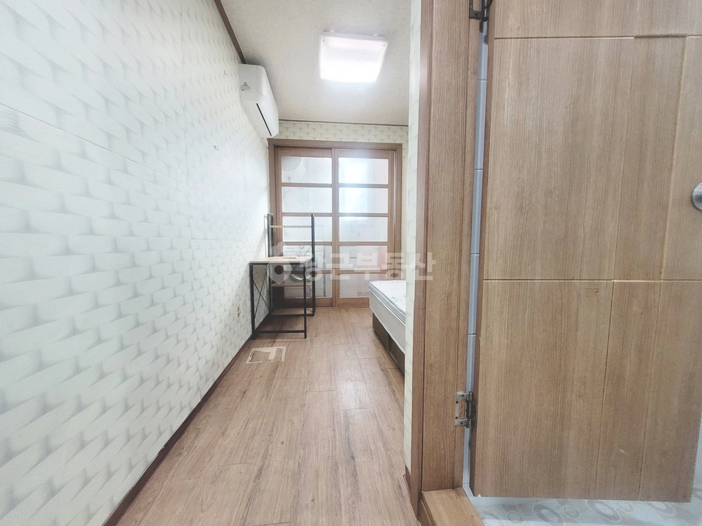 서울특별시 서대문구 연희동 원룸 사진 1