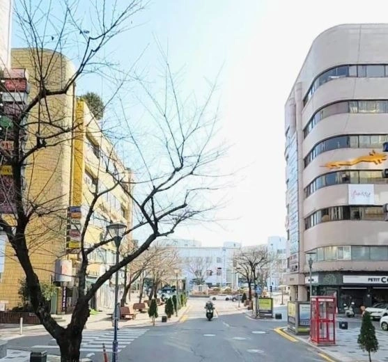 경상남도 창원시 성산구 용호동 상가 사진 1