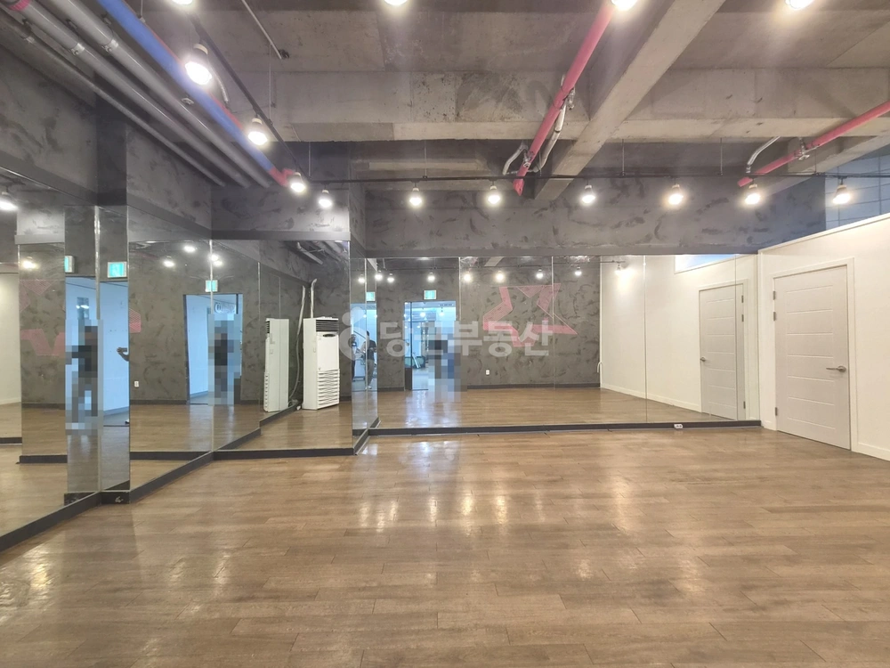 서울특별시 강남구 신사동 상가 사진 1