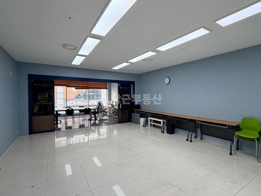대전광역시 서구 탄방동 사무실 사진 1