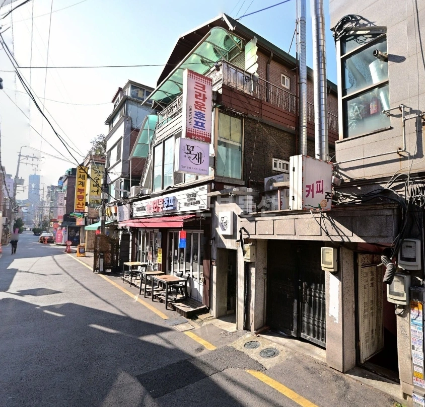 경기도 성남시 중원구 성남동 상가 사진 1