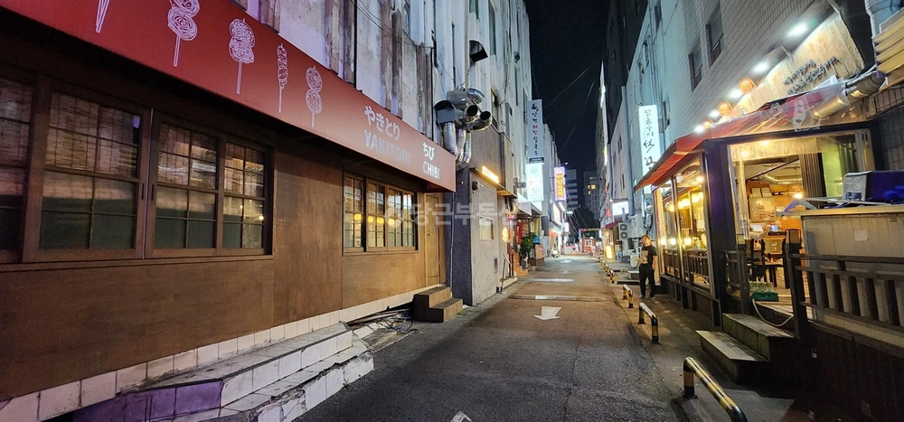 경상남도 창원시 성산구 중앙동 상가 사진 1