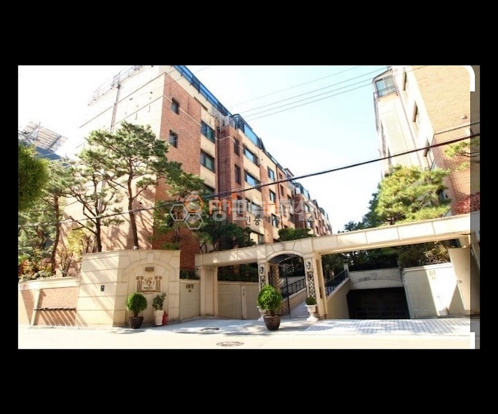 서울특별시 서초구 반포동 아파트 사진 1