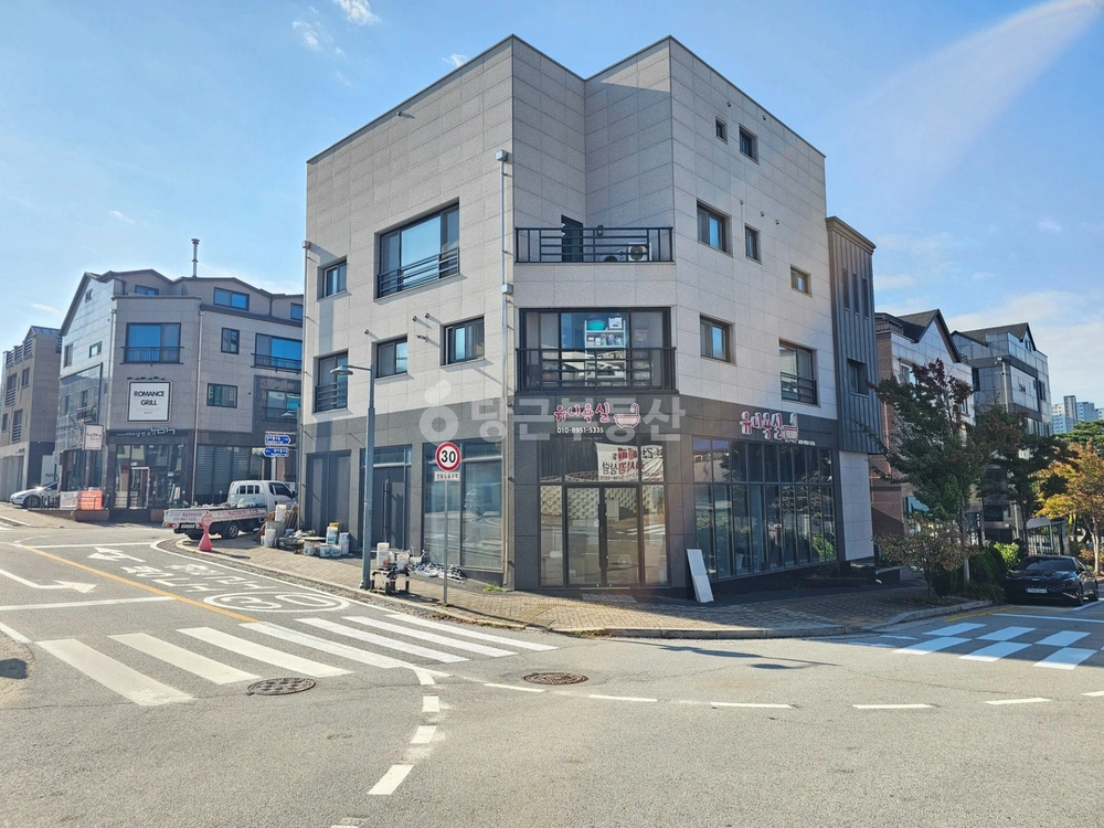 강원특별자치도 원주시 반곡동 건물 사진 1