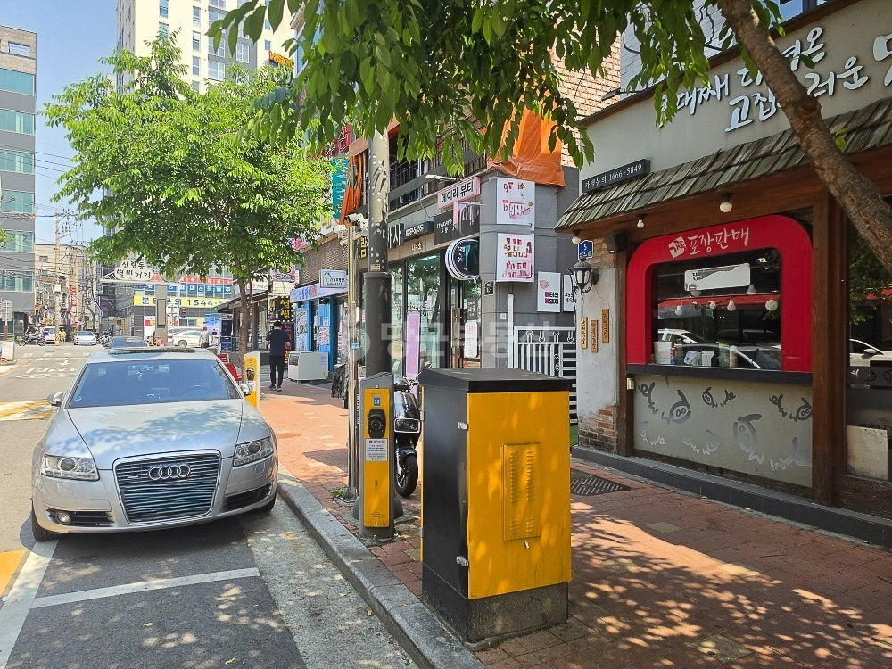 서울특별시 관악구 신림동 상가 사진 1