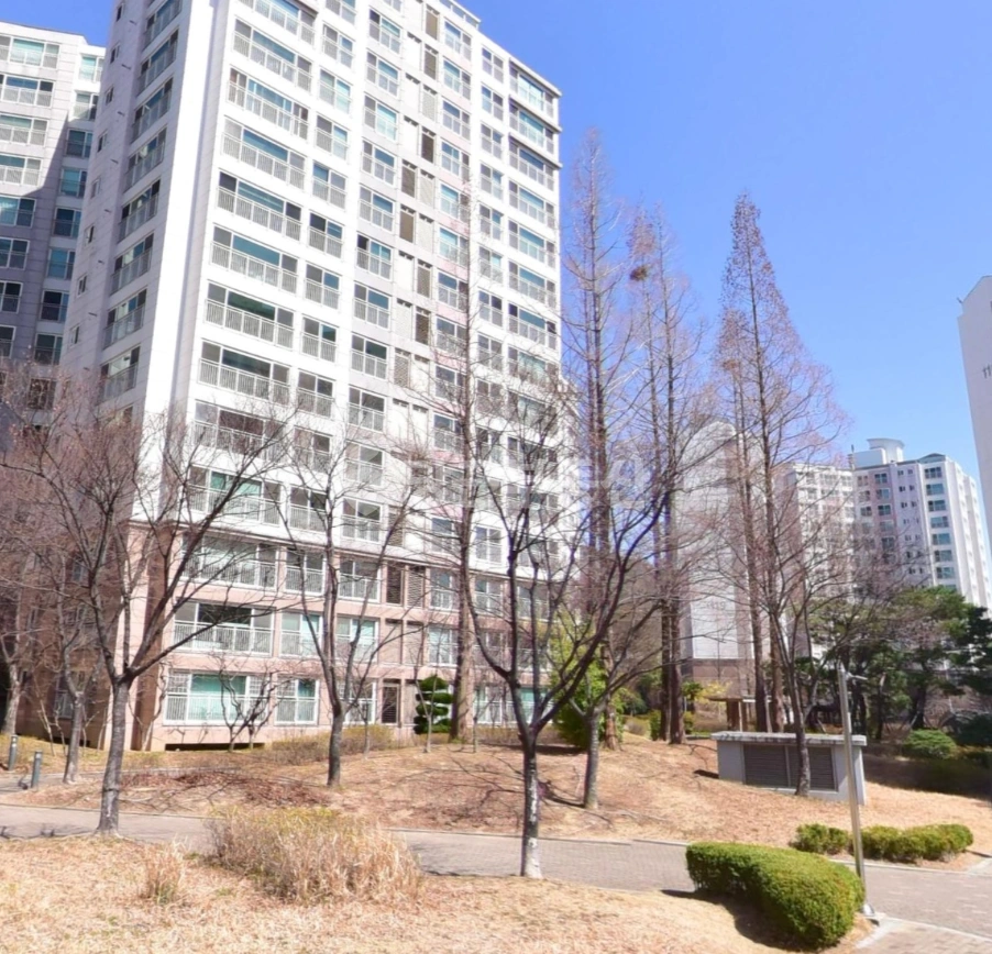 경상남도 창원시 의창구 명서동 아파트 사진 1