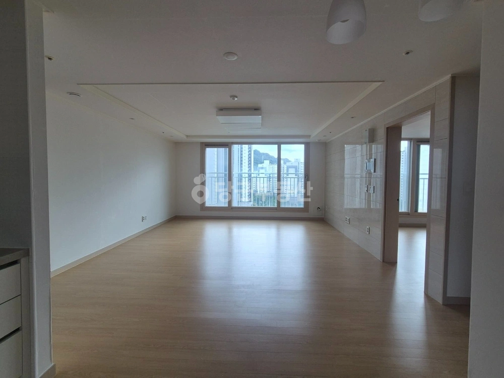 대전광역시 서구 관저동 아파트 사진 1