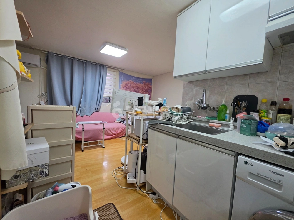 서울특별시 강남구 역삼동 원룸 사진 1
