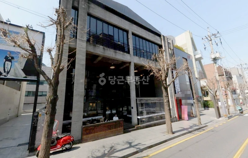 서울특별시 강남구 신사동 상가 사진 1