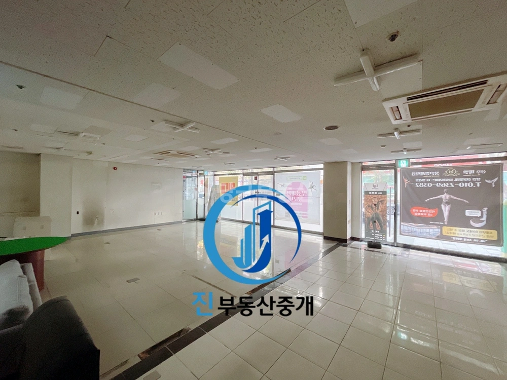 전남광주통합특별시 서구 치평동 상가 사진 1