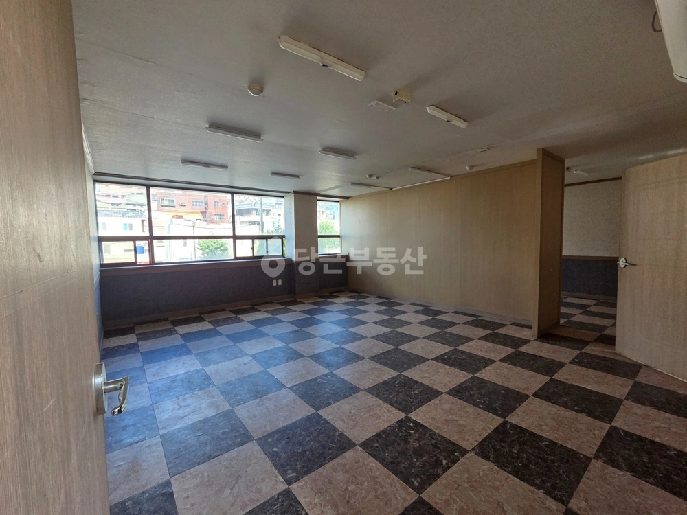 부산광역시 남구 문현동 상가 사진 1