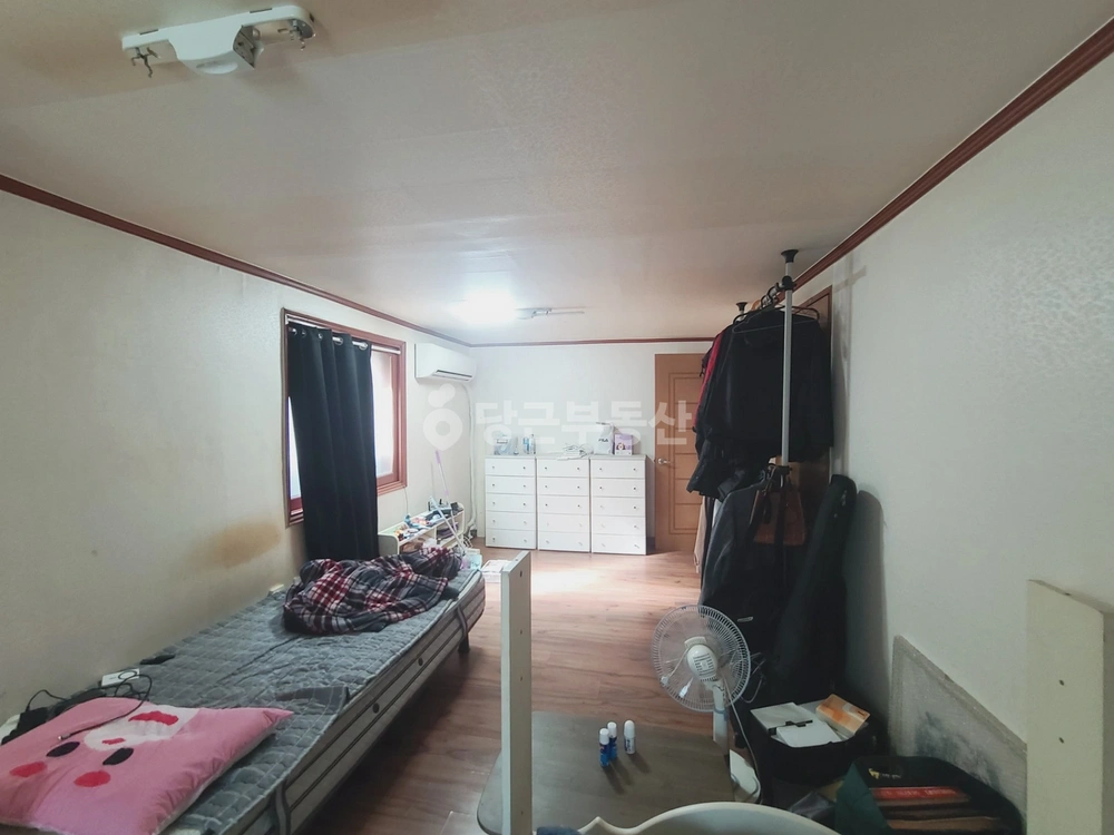 서울특별시 서대문구 창천동 원룸 사진 1