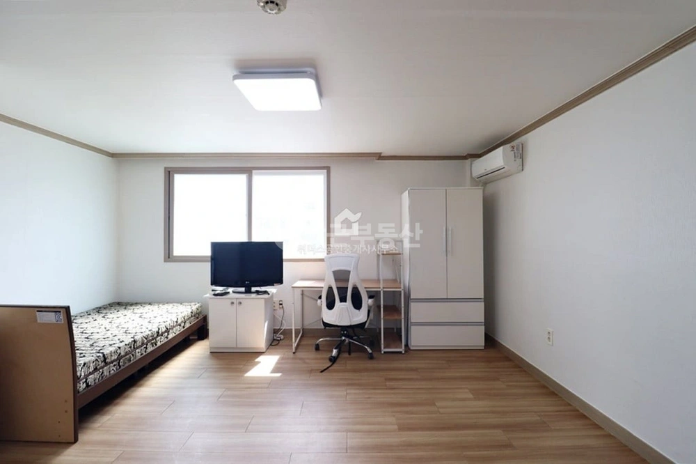 부산광역시 동래구 사직동 원룸 사진 1