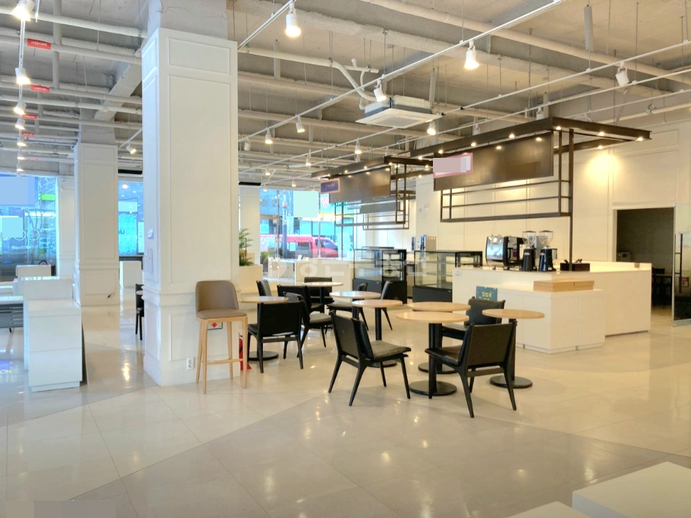 전북특별자치도 전주시 완산구 효자동2가 상가 사진 1