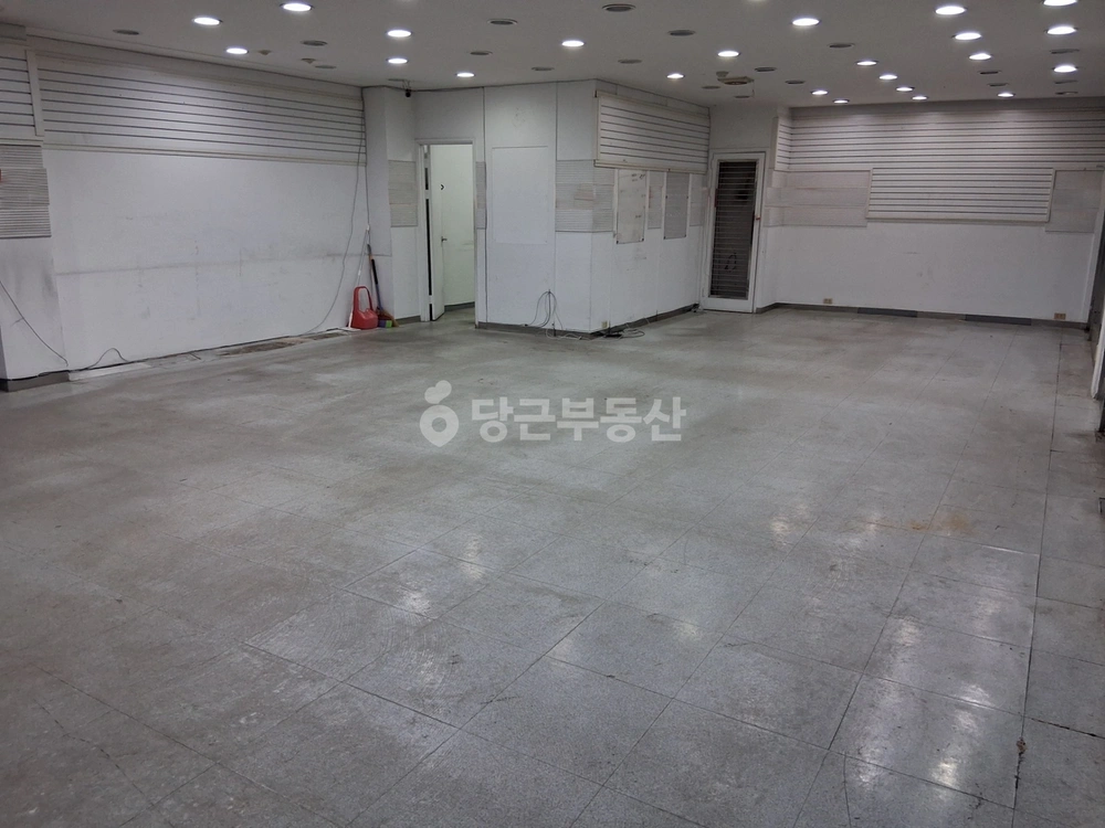 충청남도 천안시 서북구 쌍용동 상가 사진 1