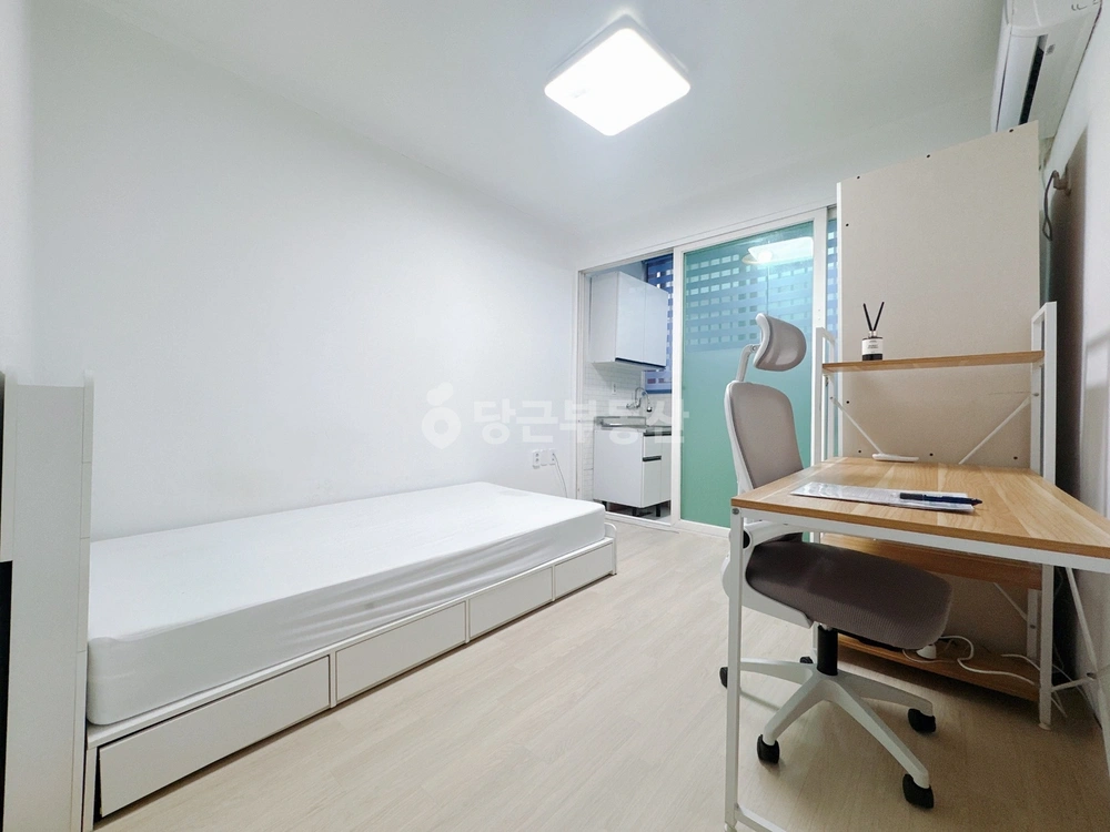 전남광주통합특별시 북구 용봉동 원룸 사진 1