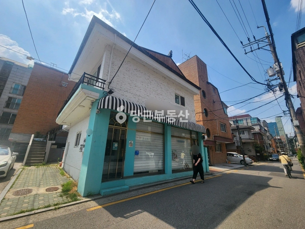 서울특별시 서초구 방배동 건물 사진 1
