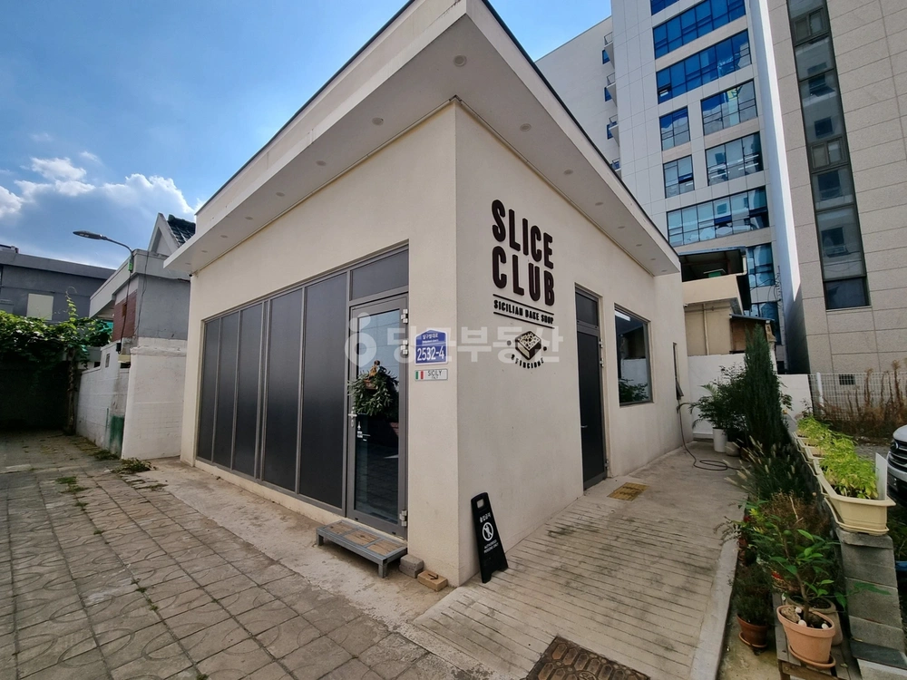 대구광역시 수성구 범어동 상가 사진 1