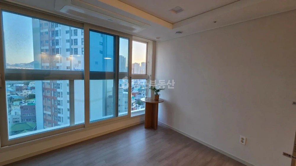 부산광역시 동구 범일동 아파트 사진 1