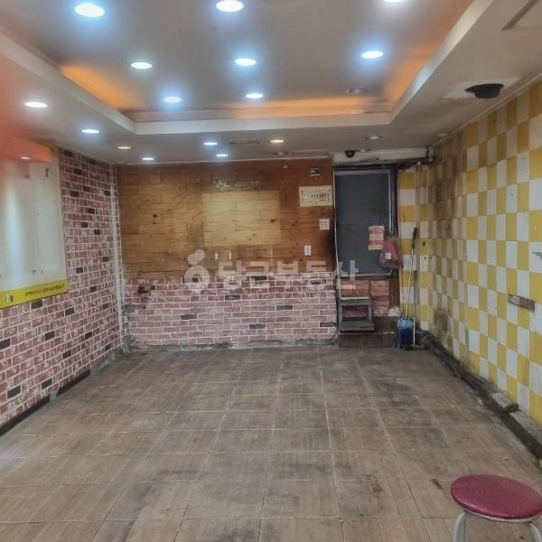 서울특별시 강서구 등촌동 상가 사진 1