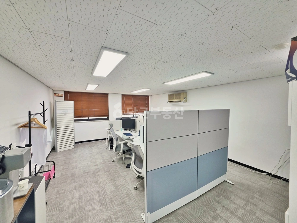 서울특별시 강남구 논현동 사무실 사진 1
